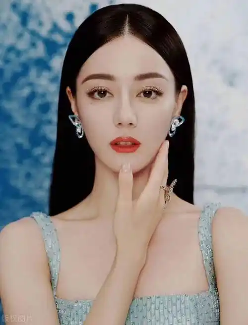 真人美女做愛激情瞬間APP界面展示